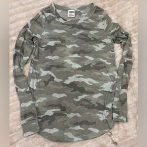 PINK Victoria's Secret Camo Thermal Top